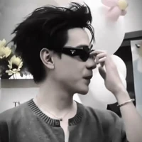 NHÓM EM/trừ ai thì trừ/