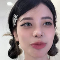Hoàng Diệp Anh