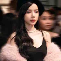 Nguyễn Hoàng Lan - Lyly