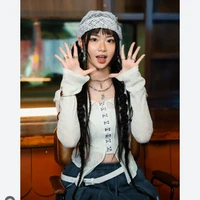 Nguyễn Lê Ngọc Ánh Sáng -Aza