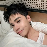 Quang Hùng (Phone)