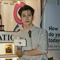 B.ANH TÚ - ANH TÚ ATUS