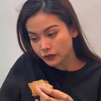 Ko bt viết truyện hay