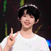 Trần Dịch Hằng_cậu_