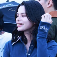 BECKY ARMSTRONG { Cô }