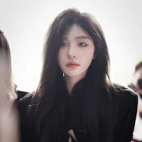 Vương Dịch- cô