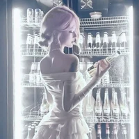 Lê Trúc Linh(cj hai của hùng)