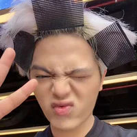 nhỏ tác giả