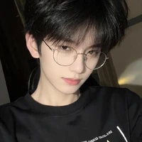 Huỳnh Thiên Khánh : _khanhh3_