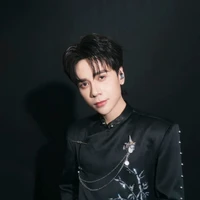 Quang Hùng_QH Master D