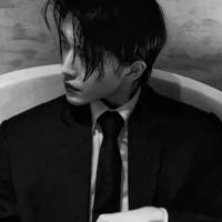 Leo Heulwen Maximus _ 𝐃𝐨𝐠