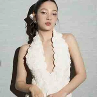 Bảo Anh-chị cô