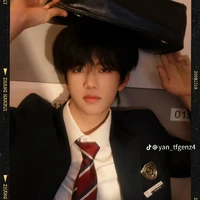 y_ Trương Hàm Thụy