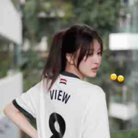 View Benyapa (Chị)