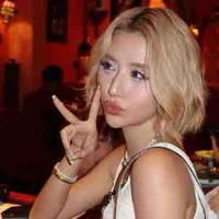 Phí Quỳnh Anh (Quỳnh Anh Shyn)