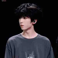 Dương Bác Văn_hắn