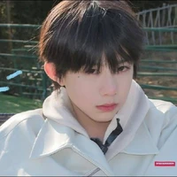 Trần Dịch Hằng _ Cậu