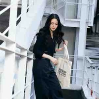 Lingling Sirilak Kwong