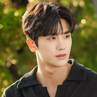 Park Hyung-sik.