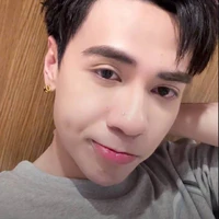 t/g xinh gái