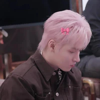 Nhỏ tác giảaa