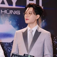 Bùi Anh Tú