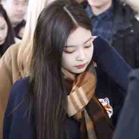 𝙆𝙞𝙢 𝙅𝙚𝙣𝙣𝙞𝙚