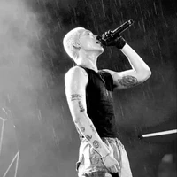 Thượng Long-Wean lê