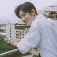 Tiêu Chiến /23 tuổi/
