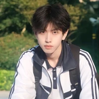 Lăng Phong ( nam 9 )