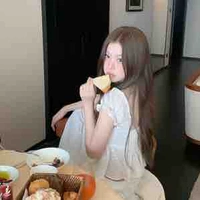 Nguyễn Phương Trang-nntrang