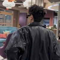 Hùng (nhân cách 3)