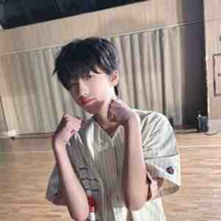 Nhiếp Vĩ Thần 