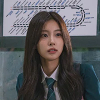 Chung Jiwon(em)
