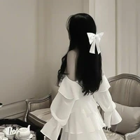 ( Trần ) Bạch Thiên Huỳnh_cô