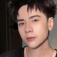 Quang Hùng