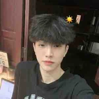 Tuấn Dương (ảnh mạng tên tự đặt)