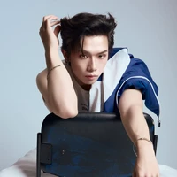 Hồng Cường_Mèo