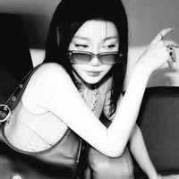 KHƯƠNG HOÀNG MỸ_CAM