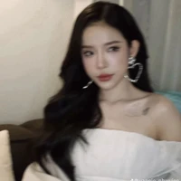 Nguyễn Hoàng Ly (lyly)
