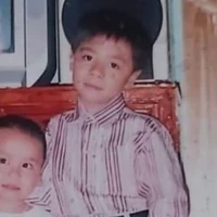 Lê Quang Hùng-lúc bé(Phone)