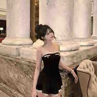 Tôn Nữ Hạ Anh_bff nu9