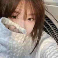 Trương Hà Chi_@hchi_02