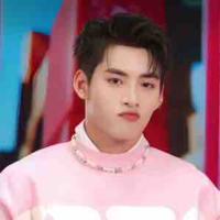 Hùng huỳnh