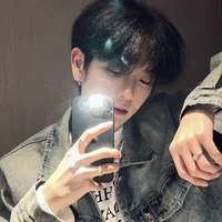 Lâm Chí Khanh:_lckanh