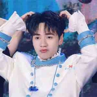 Nhỏ Tác Giả Nè:)))