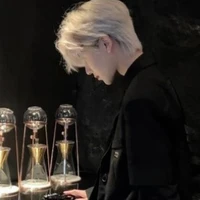 Hoắc Nhất Hàn-anh