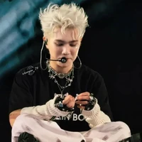 Hoàng Đức Duy ( trong chuyện)