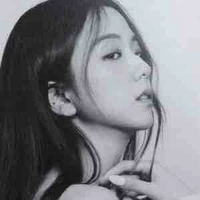Kim Jisoo ( Y)