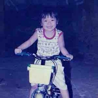 June lúc nhỏ 